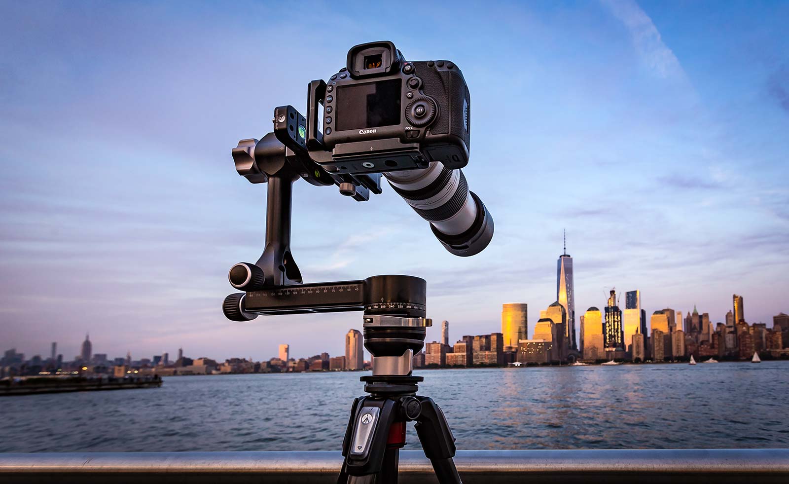 Very high resolution camera equipment, gimbal, and tripod made by Really Right Stuff, Manfrotto, and Canon 5Ds